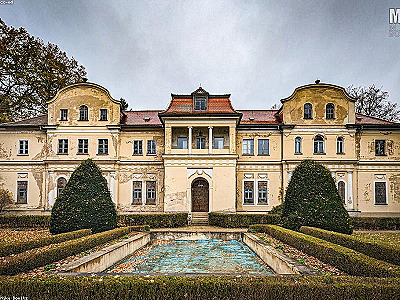 Çekmeköy'de Bahçeli Müstakil Villa