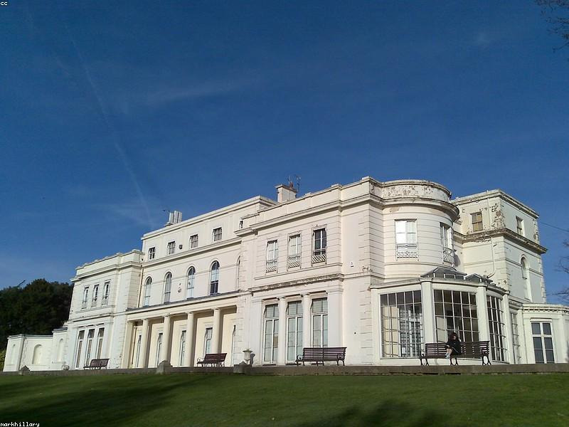 Beykoz'da Deniz Manzaralı Villa