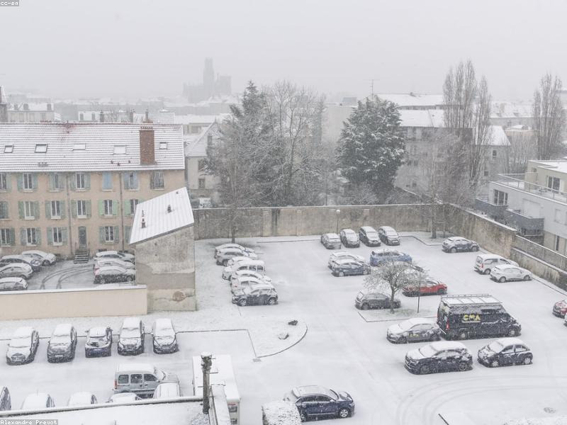 Beylikdüzü'nde Bahçeli Müstakil Ev